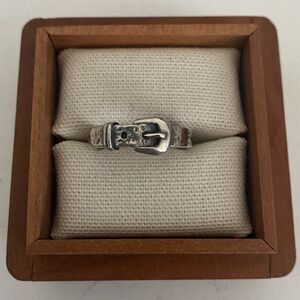 James Avery Retired Belt Buckle Ring